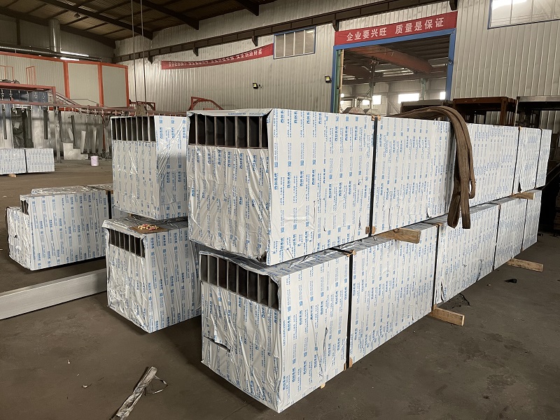 【企業(yè)溫度】西創(chuàng)系統(tǒng)精制鋼直角方管、精致鋼尖角方管等系列產(chǎn)品還在緊張出貨中(圖4)